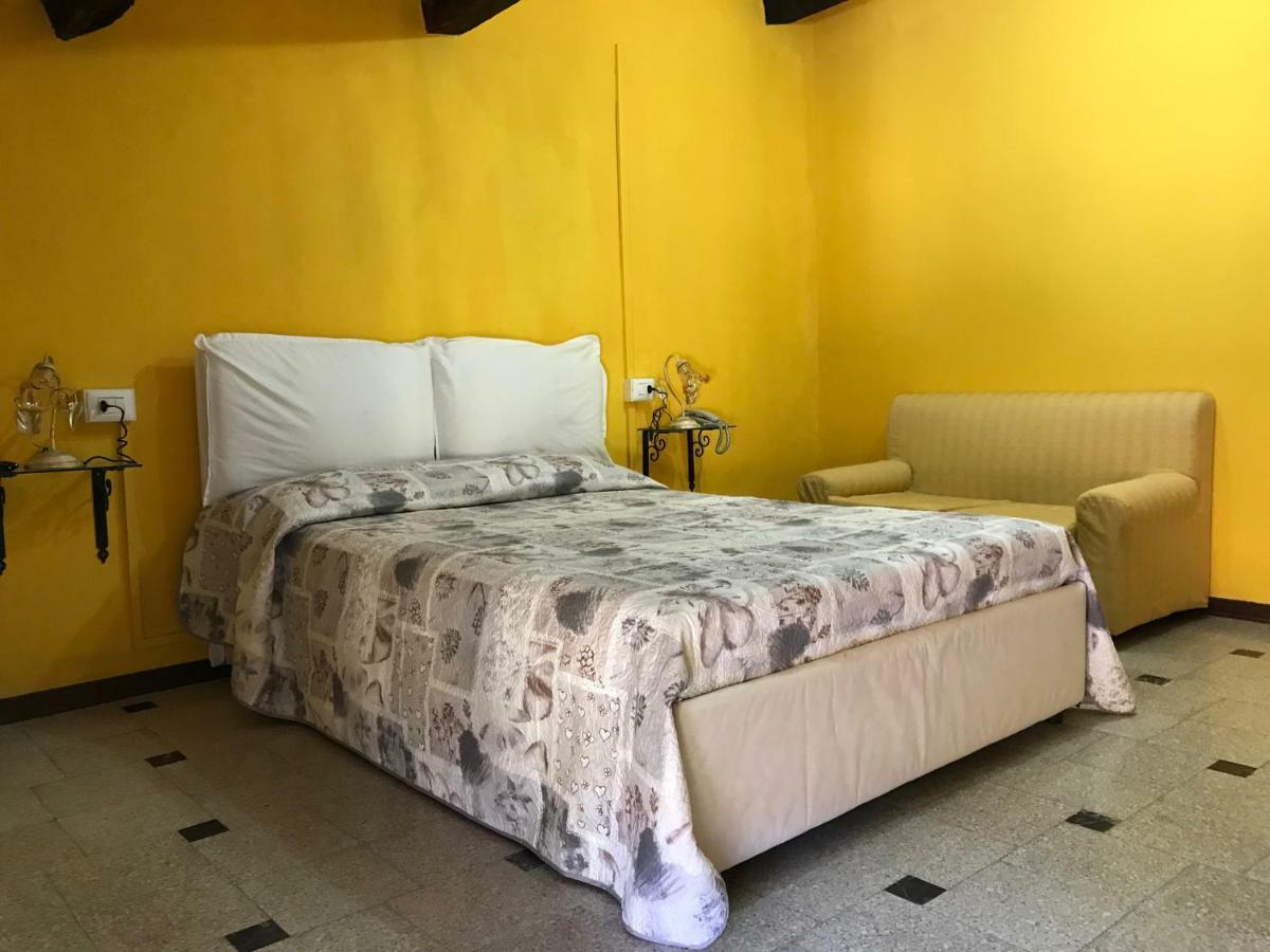 Albergo Antica Lanterna Castelnuovo di Garfagnana Exterior foto